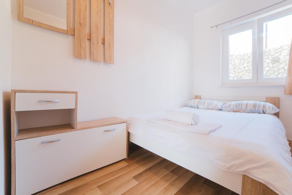 Apartment Chiara Dugi Rat Exteriér fotografie